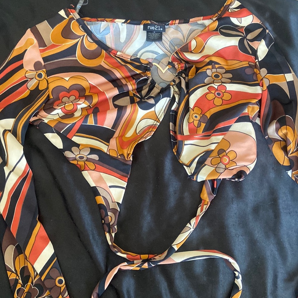 Multicolor cropped wrap around women’s shirt